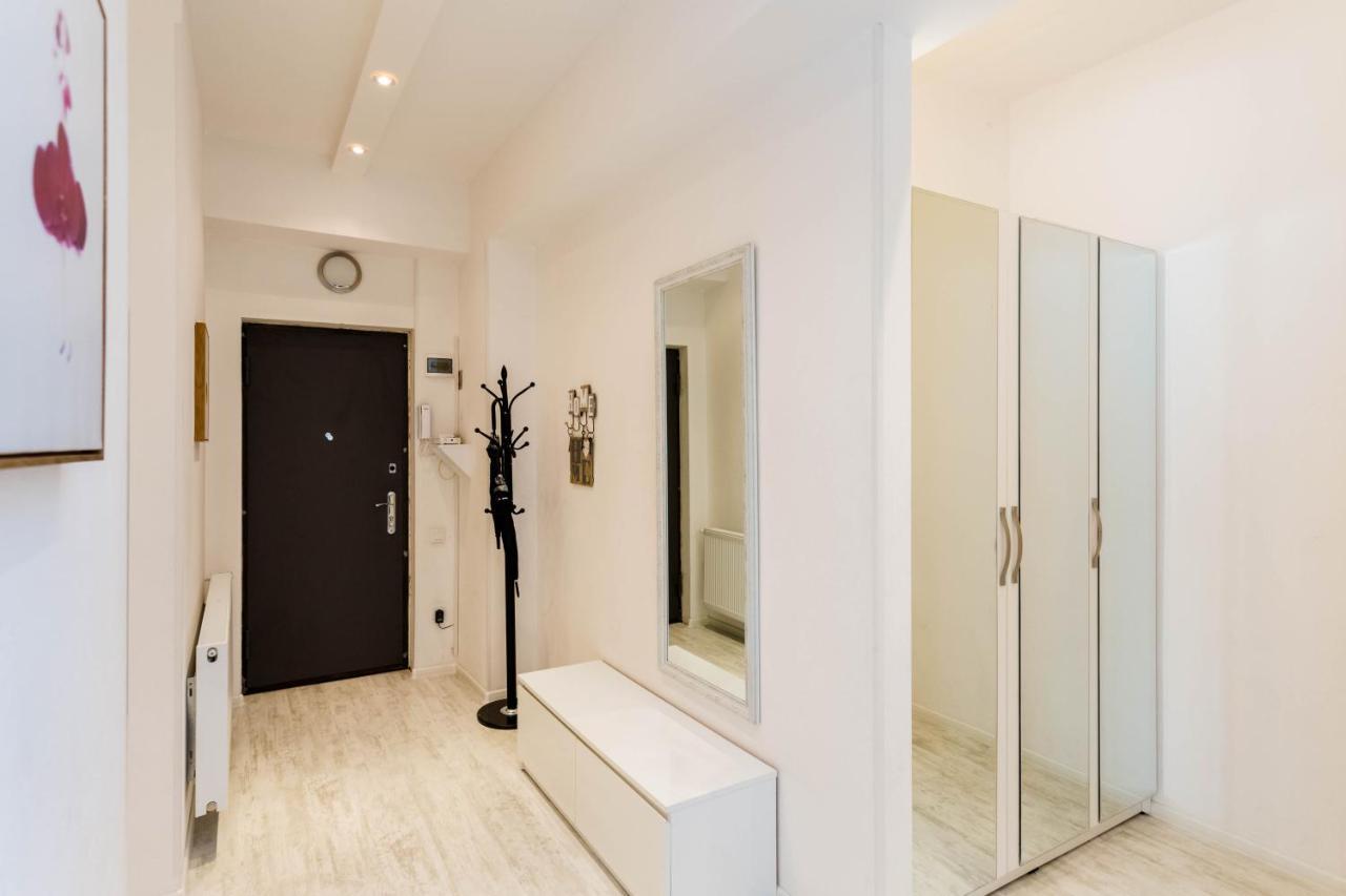Luxury Apartment In The City Centre Tbilisi Exterior photo