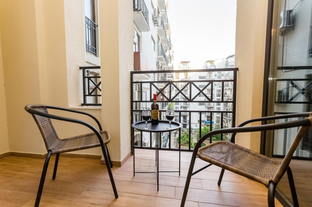 Luxury Apartment In The City Centre Tbilisi Exterior photo